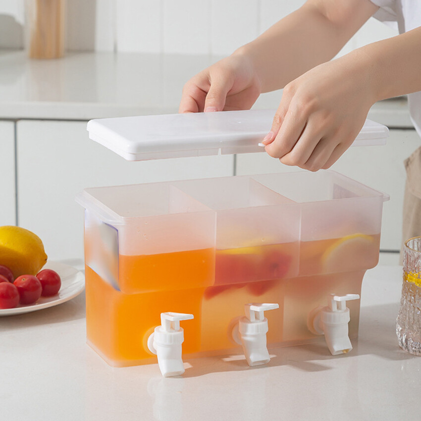 3.5L Large-capacity refrigerator cold kettle with faucet three-capacity lemonade juice plastic cold water bucket