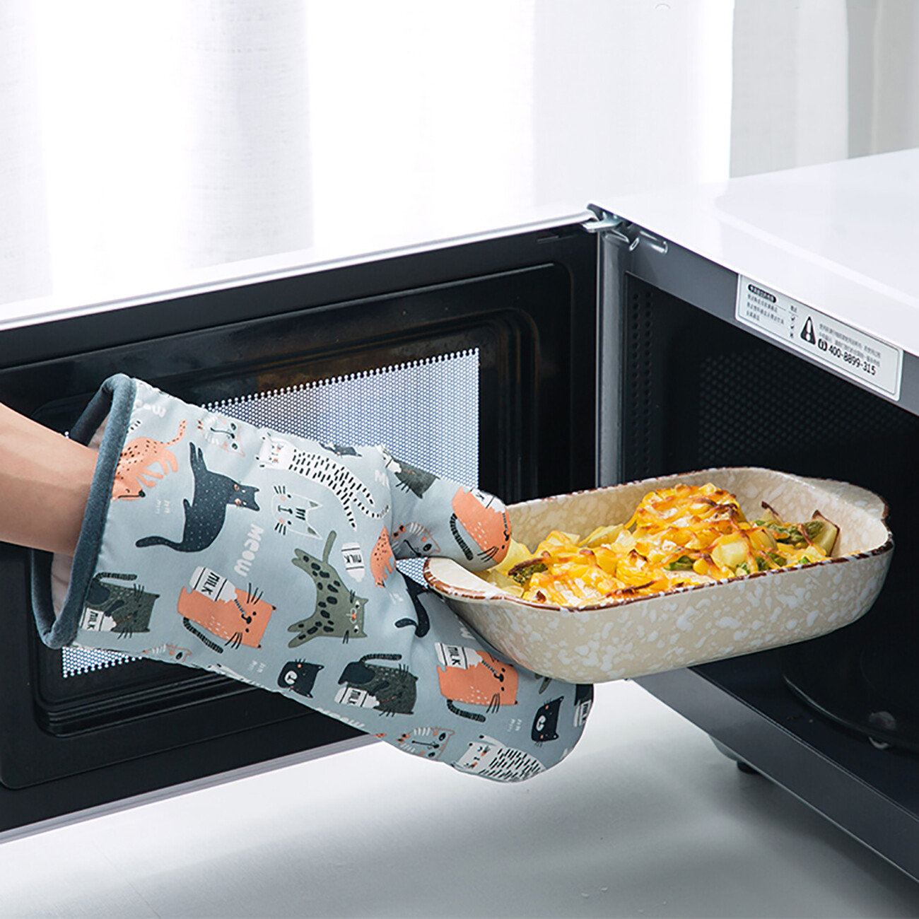 CNMF One Pair Anti-scalding Gloves Thickened Baking Oven Mitts Kitchen High Temperature Microwave Oven Gloves
