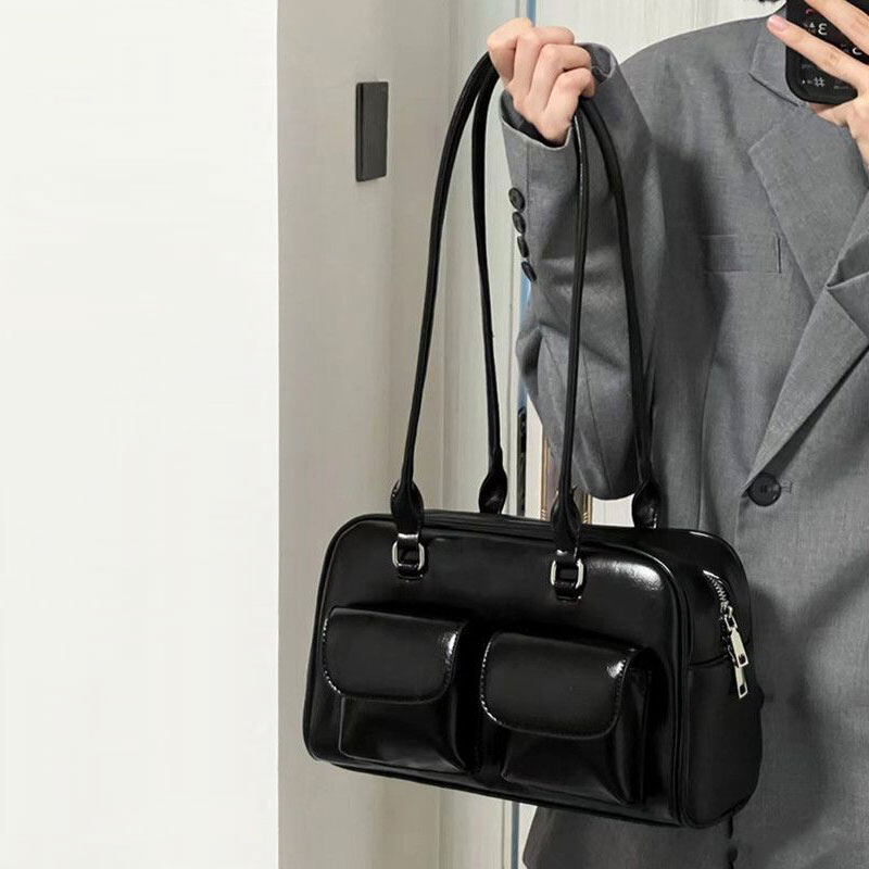 Johnn South Korean woman retro college wind large capacity leisure college student commuting class bag single shoulder bag