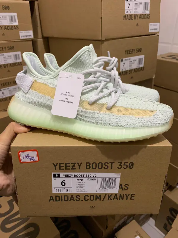 adidas Yeezy Boost 350 V2 Hyperspace EG7491 Scelf