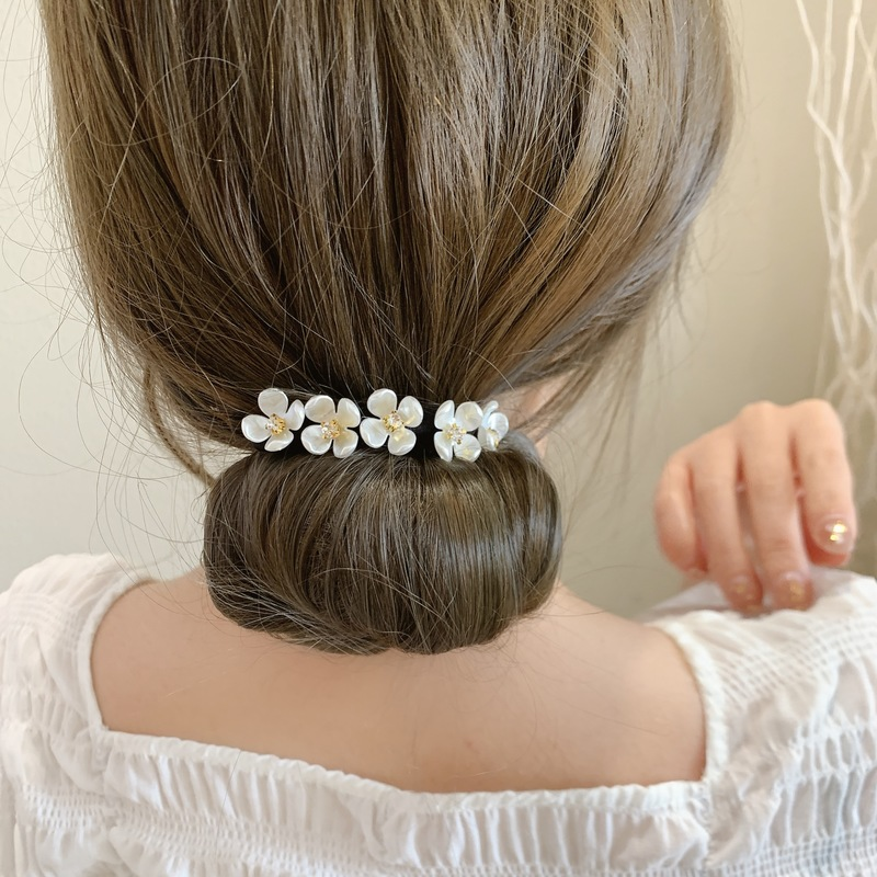 peal hair clip for women