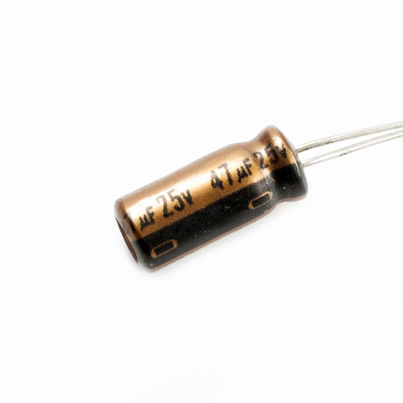 1 Chiếc, Tụ Điện Điện Phân Nichicon FW Audio 25V 47UF 85 ° C 5X11Mm
