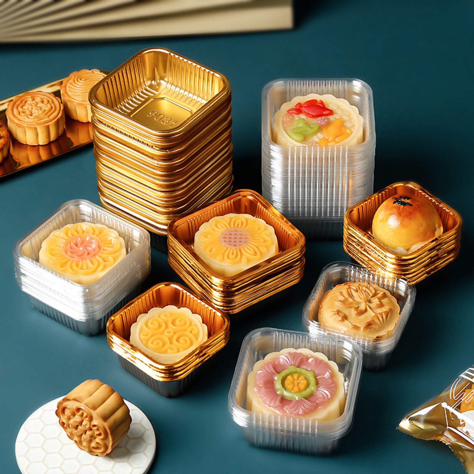 Mandari 100 PCs different sizes cake pan for mooncake food Pan waterproof thickened mooncake packaging box cake container various sizes cake pan supplies