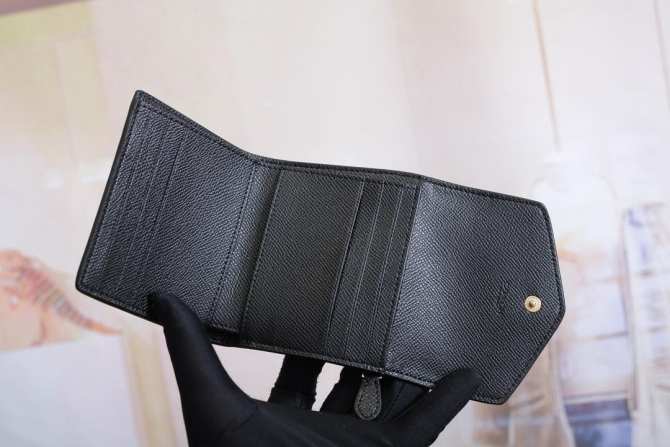 NEW ARRIVAL Coach_Small Trifold Wallet