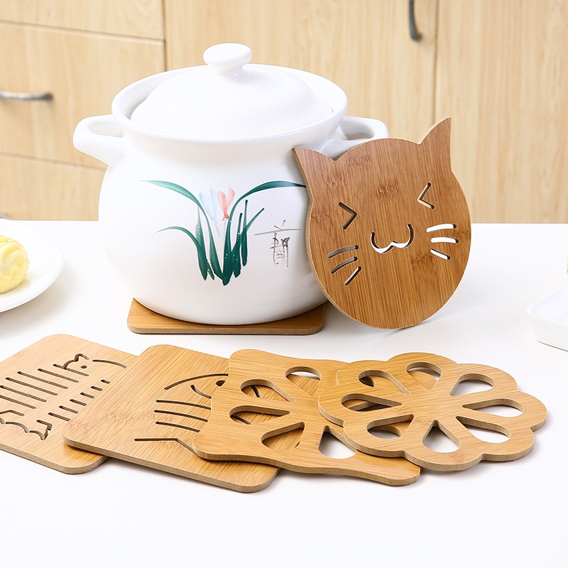 Sáng tạo hoạt hình bằng gỗ cách nhiệt Coaster dày rỗng không trượt placemat phụ kiện bàn bếp