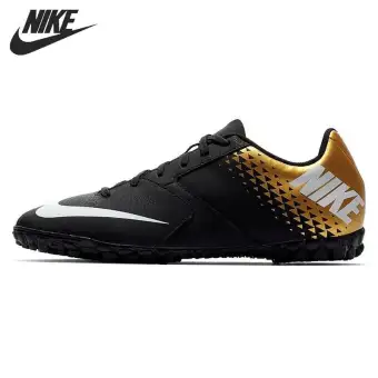 soccer shoes high cut