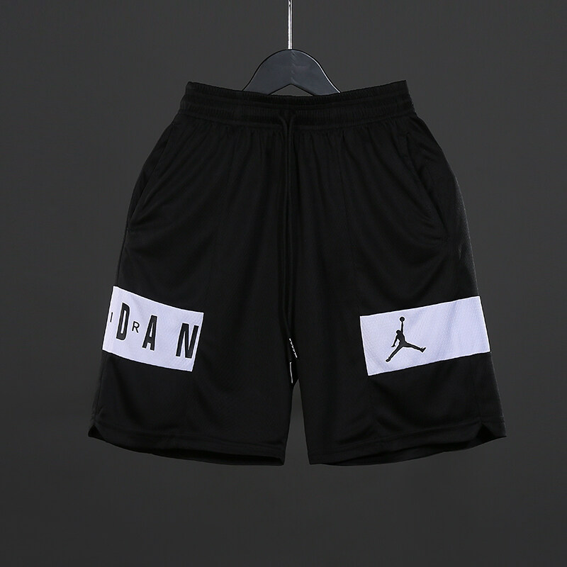 Jordan Thời trang đơn giản Quần ngắn màu đen Thể thao ngoài trời Chạy thể