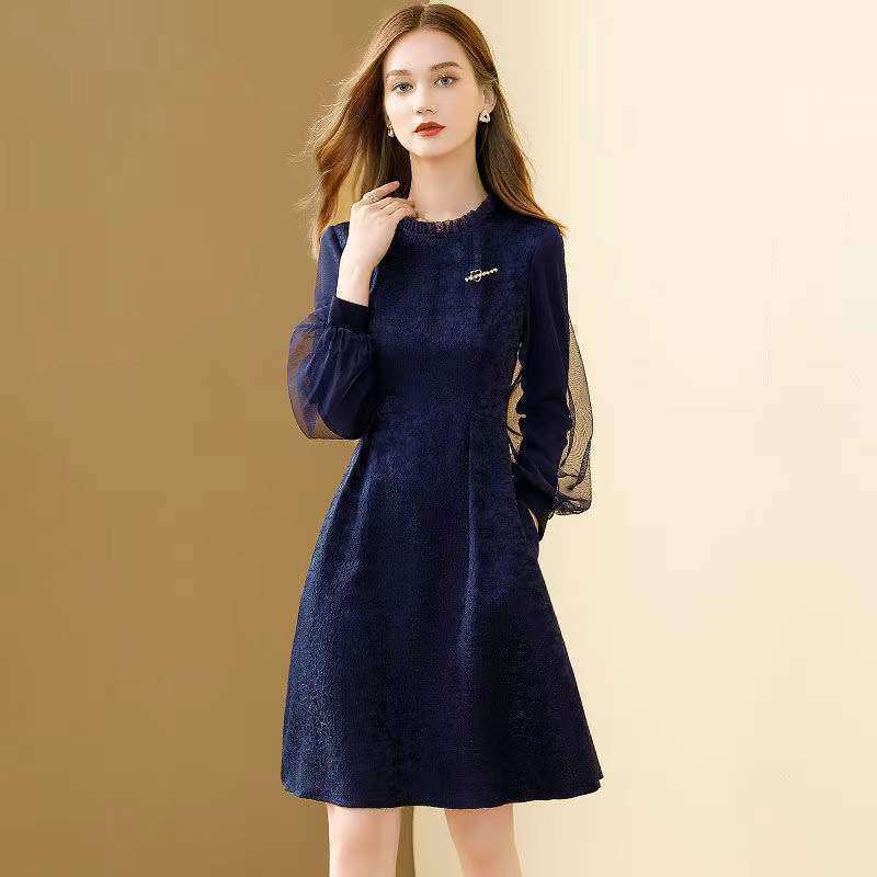 Ou Xueyang's long -sleeved dress female spring and autumn new large size covered belly thin stitching two medium -long skirts