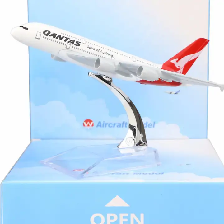 qantas toys