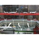 Newspeed Airport Lounge Gangways Airplane DIY Assembly Accessories 1//400 Alloy