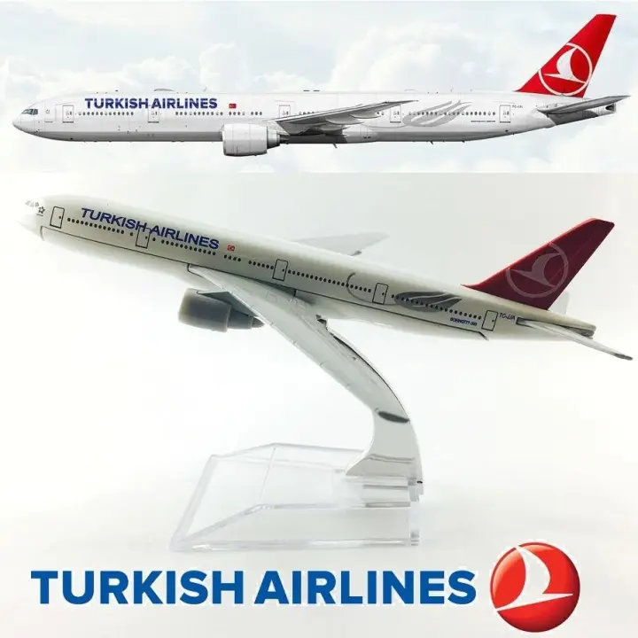 turkish airlines toy plane