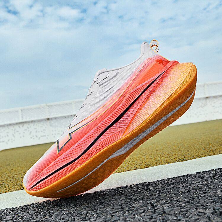 Xtep [KUNLUN 1.0V2] Men's Shoes High-cut Non-slip Fashionable