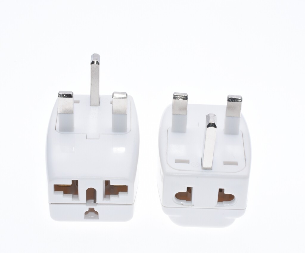 Universal 3 in 1 Plug Malaysia Singapore UK plug adapter TYPE G ...