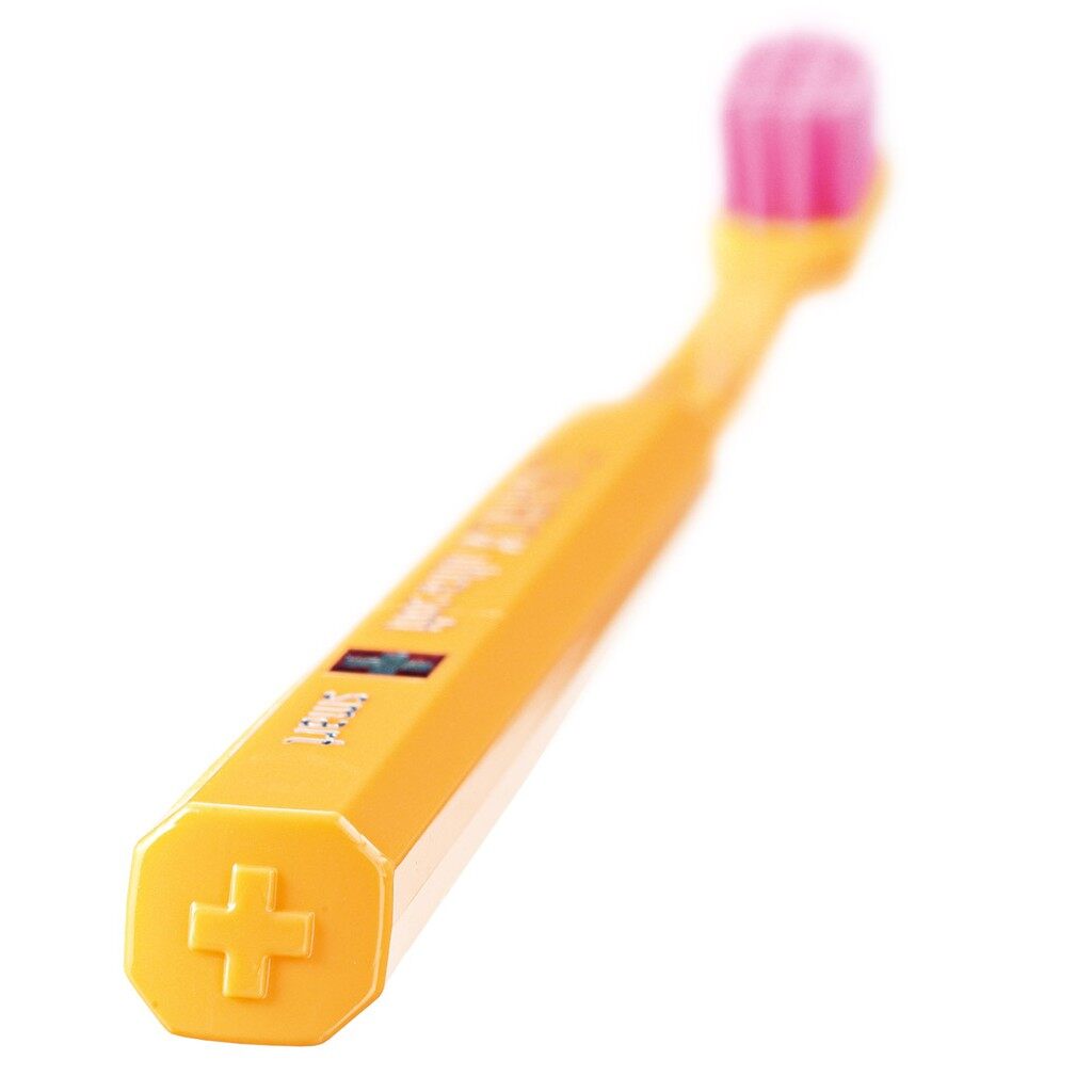 curaprox cs 7600