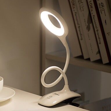 room essentials led clip lamp