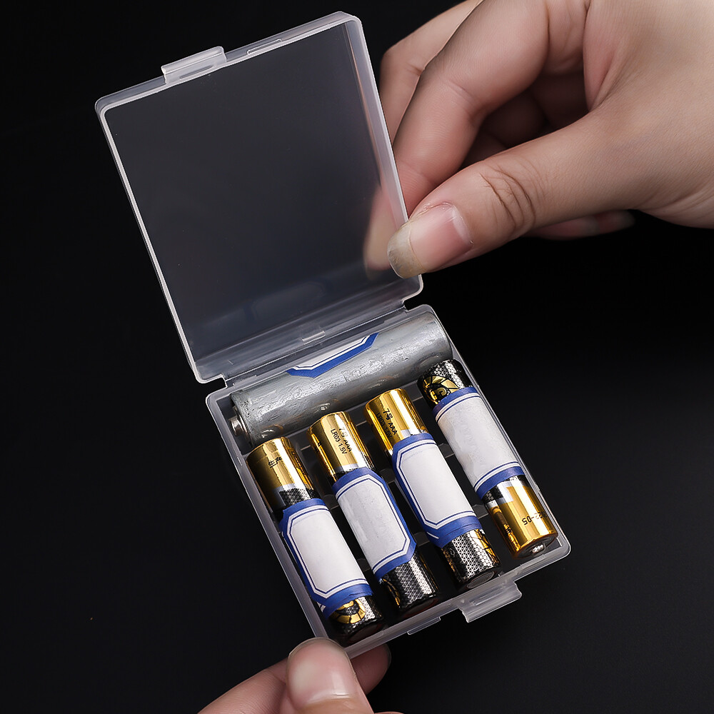 4Slots Hard Plastic Battery Storage Boxes AA /AAA Battery Holder Container Box With Clips