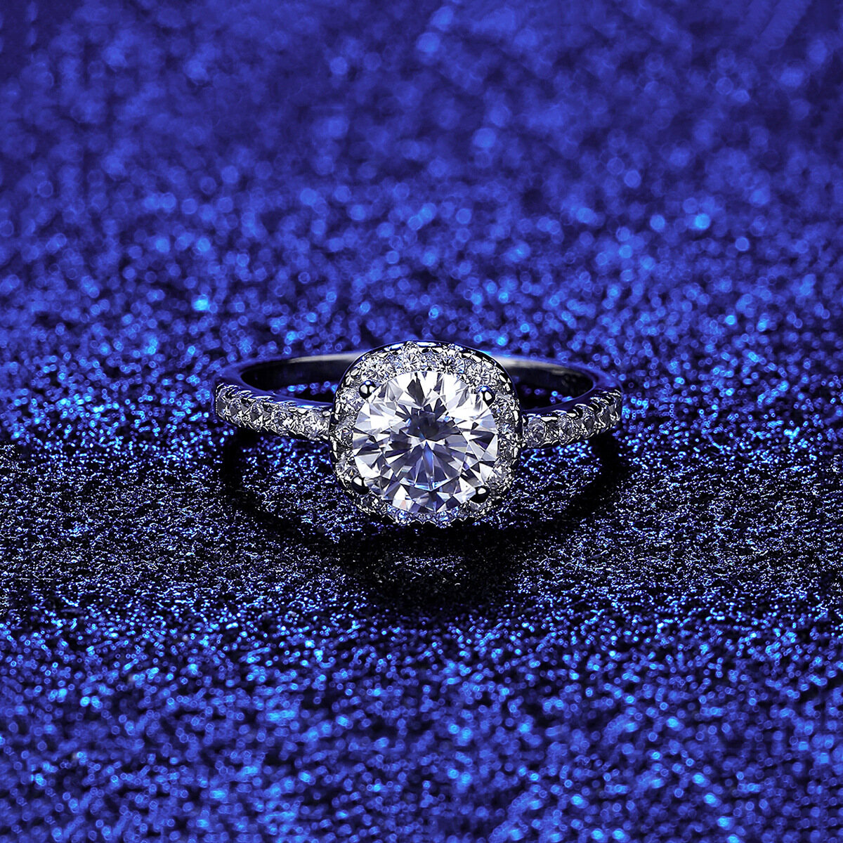 Nhẫn Moissanite Nhẫn Kim Cương Bạc 925 Nhẫn Tròn Bốn Móng Đơn Giản