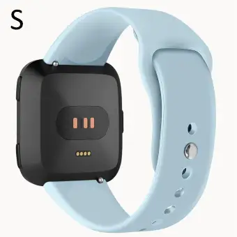 stores that sell fitbit versa