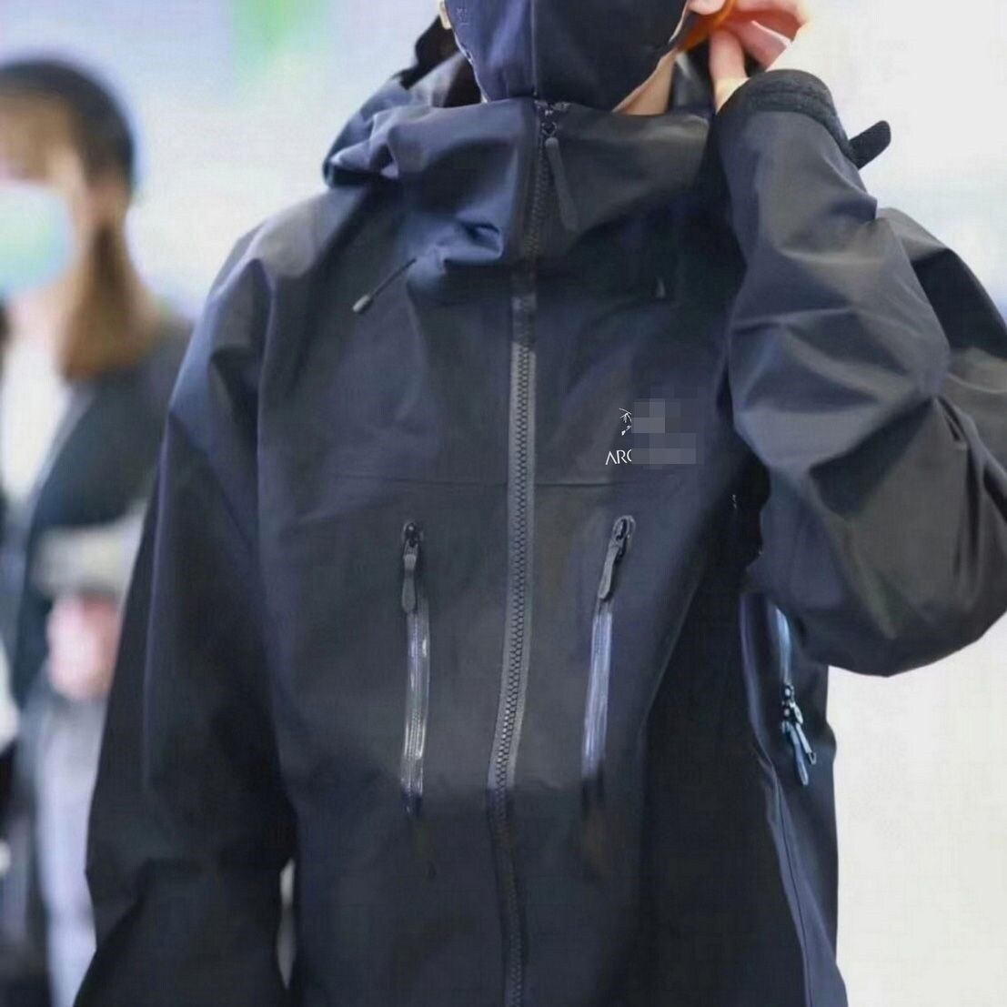 ㍿▧✳ ARCTERYX high version hard shell Alpha 6th generation SV with underarm zipper printing full pressure glue windproof waterproof jacket
