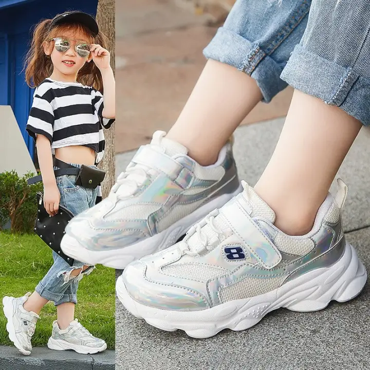 boys sports trainers