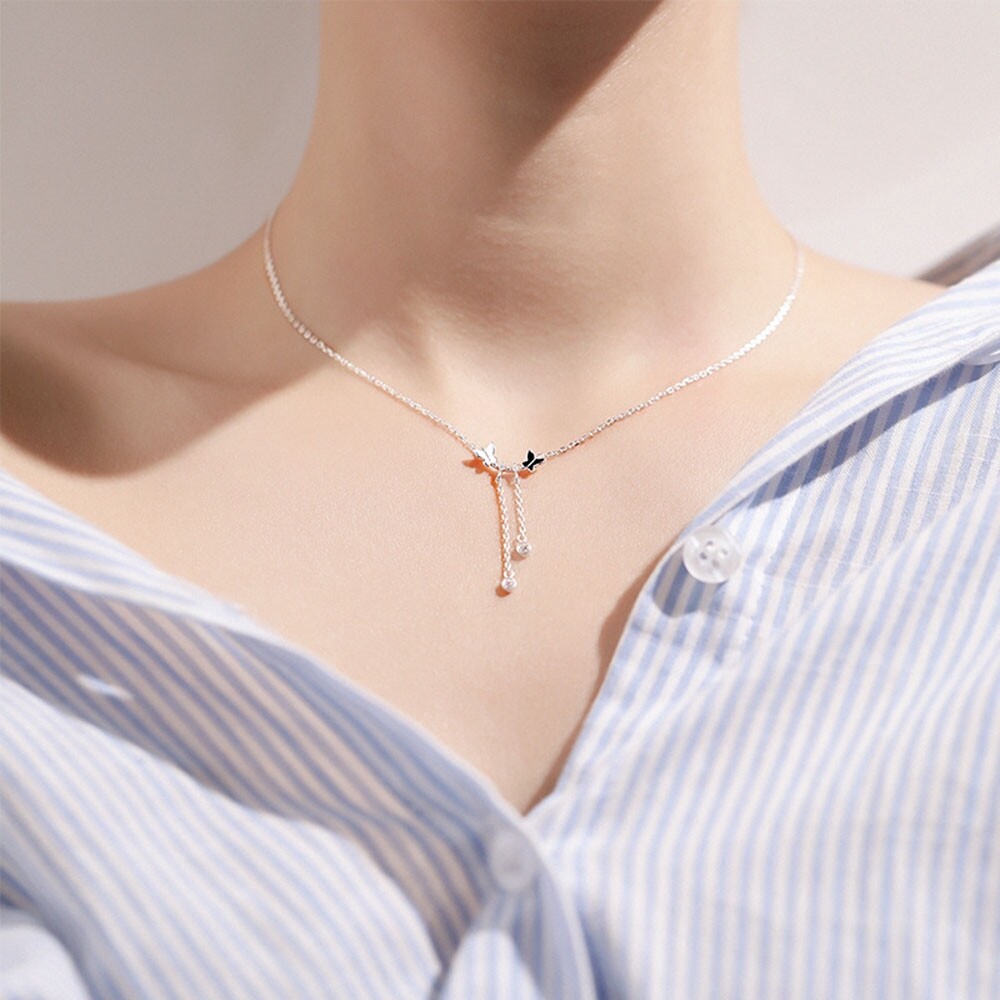 Ins Butterfly Necklace Double Fly Clavicle Chain Wild Female Pendant Fashion Jewelry