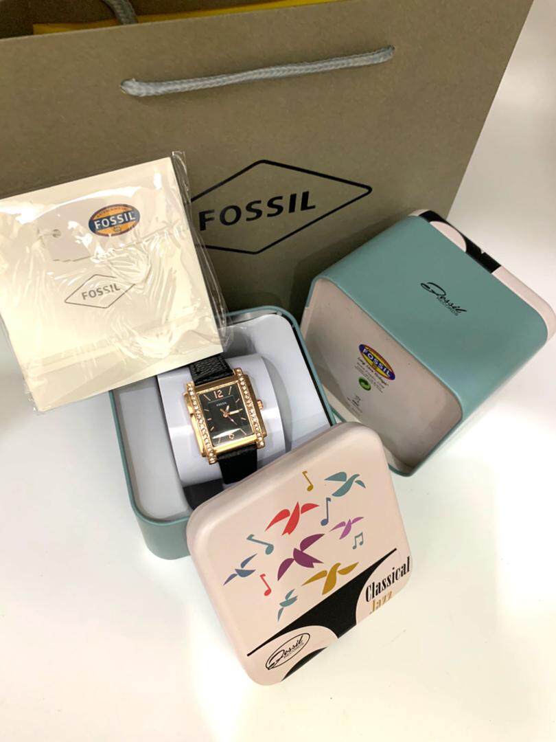 Fossil discount original box