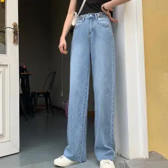 loose denim trousers