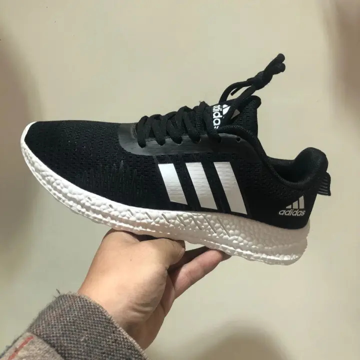 kasut running adidas