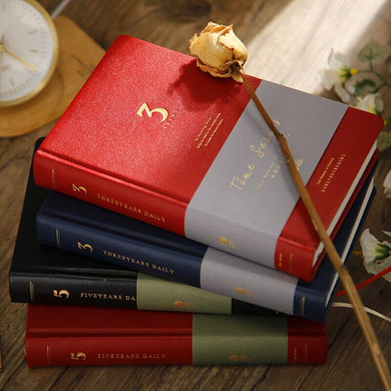 : 《 》 {Thời gian đơn giản sáng tạo dòng Sổ Ghi Chép 3/5 năm cuốn sổ tay nhật ký một câu hỏi một ngày dày 365 ngày Lịch trình kế hoạch lịch