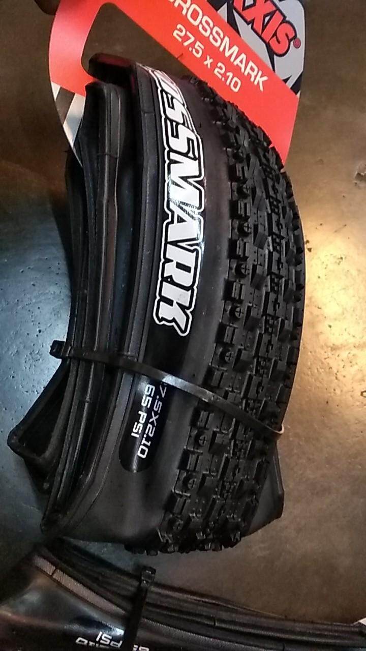 Maxxis Foldable Tire 26 x 2.1 (Crossmark)