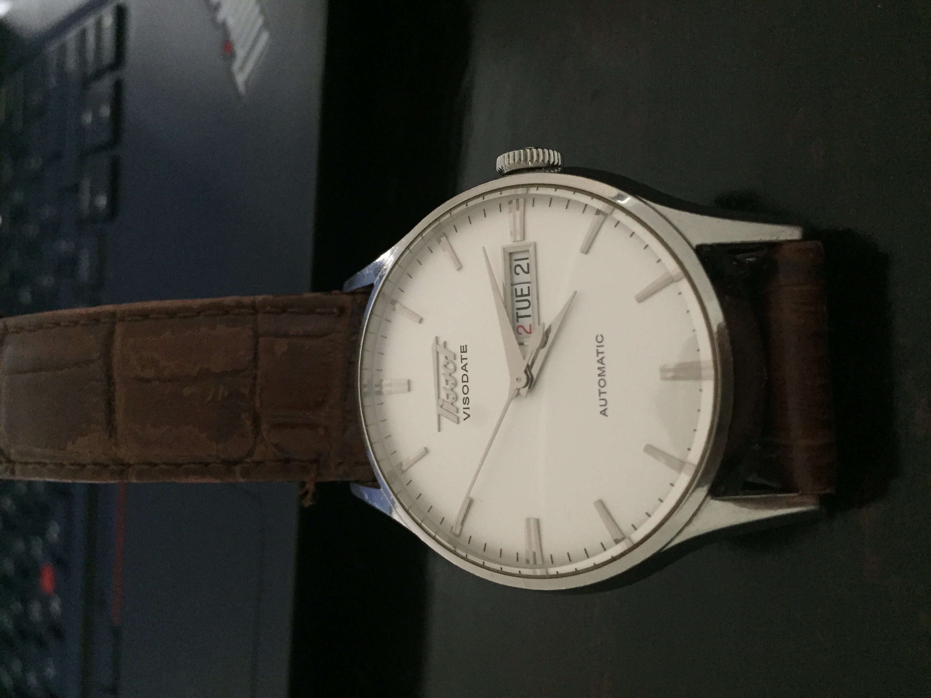 Tissot hot sale visodate white