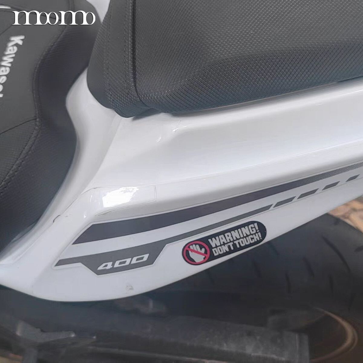 JDM sáng tạo tiếng Anh cảnh báo không chạm nhắc nhở phản chiếu Sticker cửa sổ xe máy xe tay ga dấu hiệu không thấm nước trang trí Sticker xe máy phụ kiện