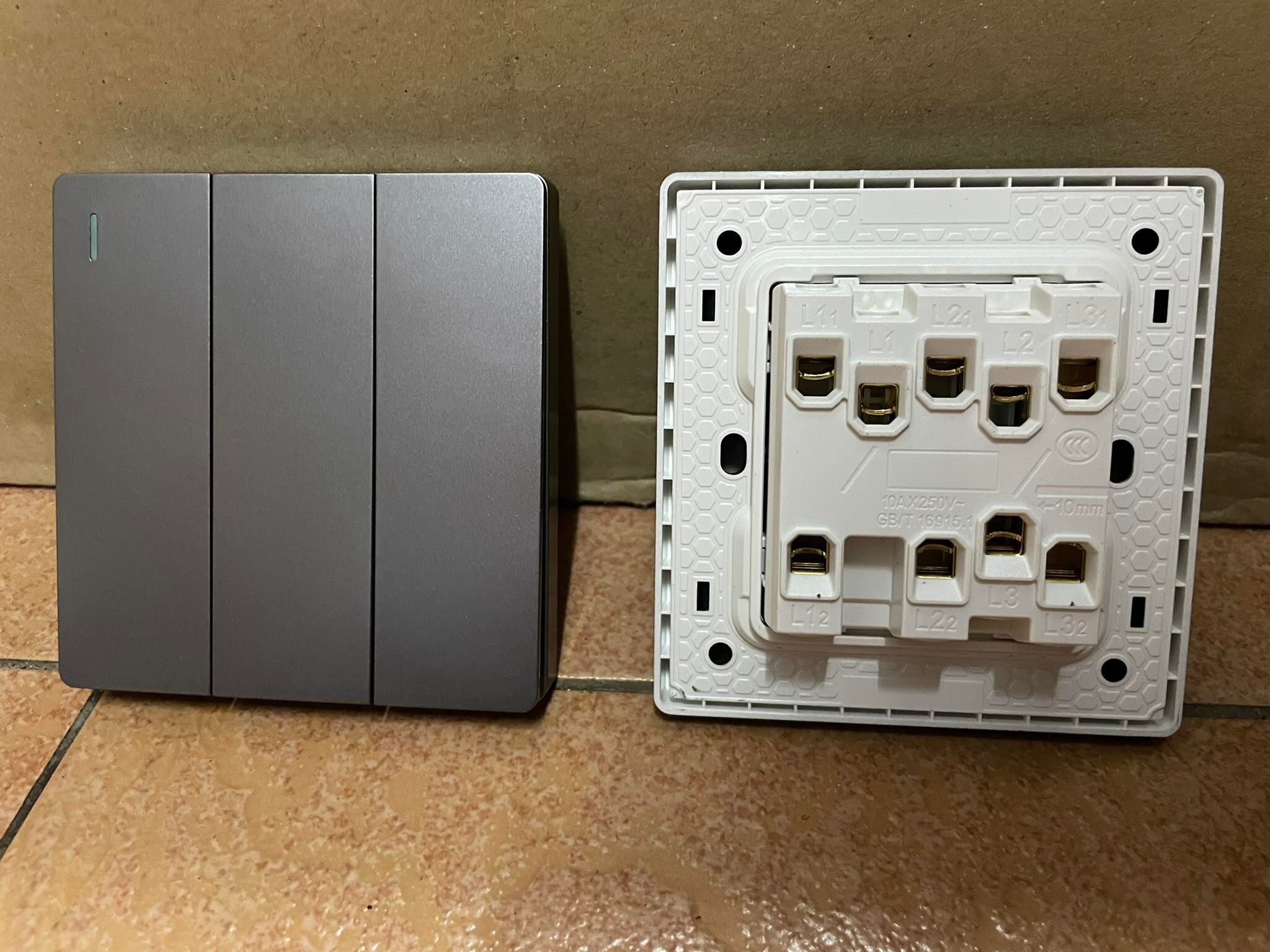 【GREY】 Switch socket lamp fan Plug wall 10A Modern 1 2 3 4 Gang开关灯风扇 Suis Elektrik lampu kipas