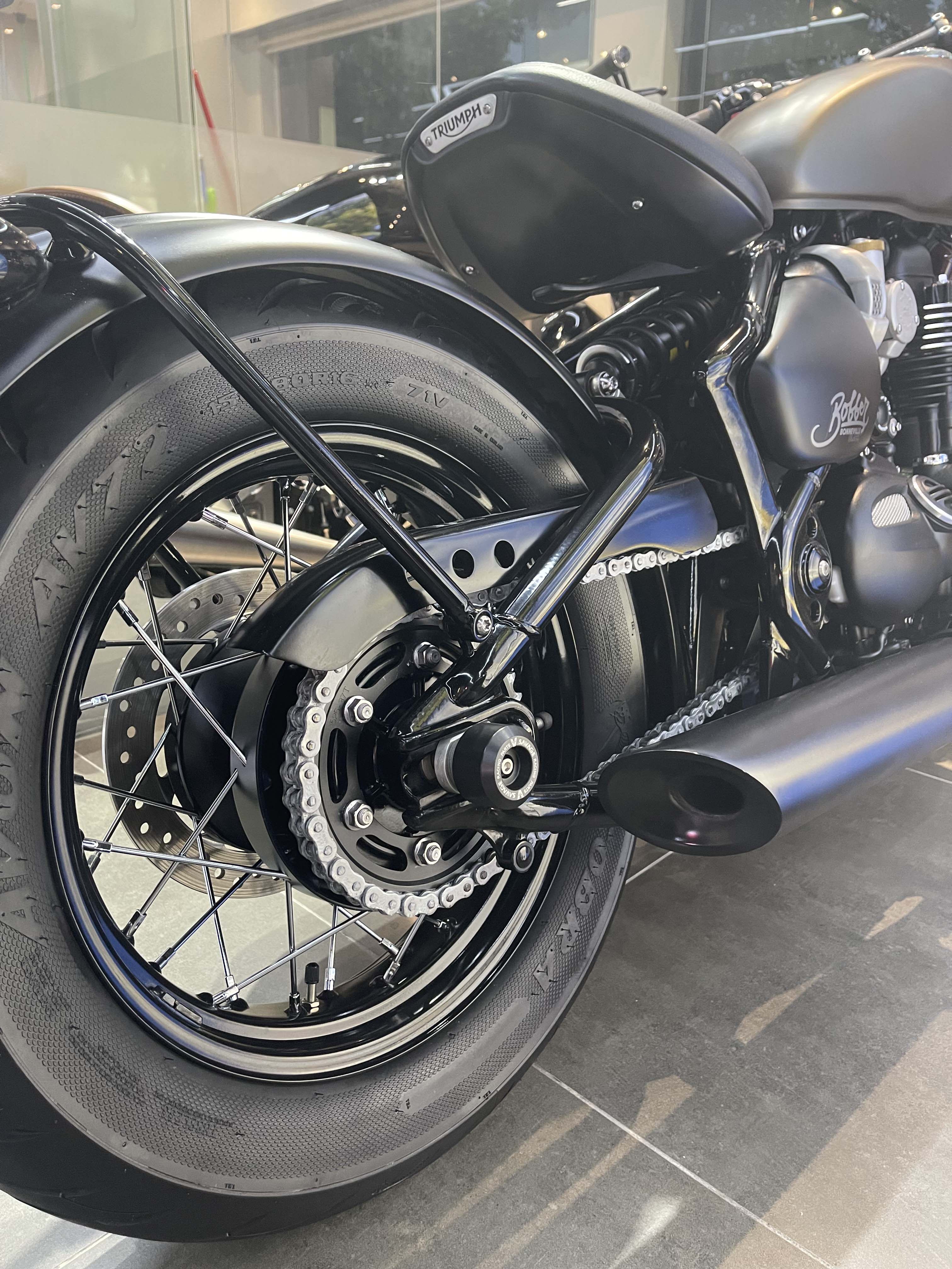 Thanh Trượt Chống Va Đập Trục Trước Sau Cho Triumph Bonneville Bobber 2017-2023 Bộ Bảo Vệ Chống Rơi Phuộc Xe Máy