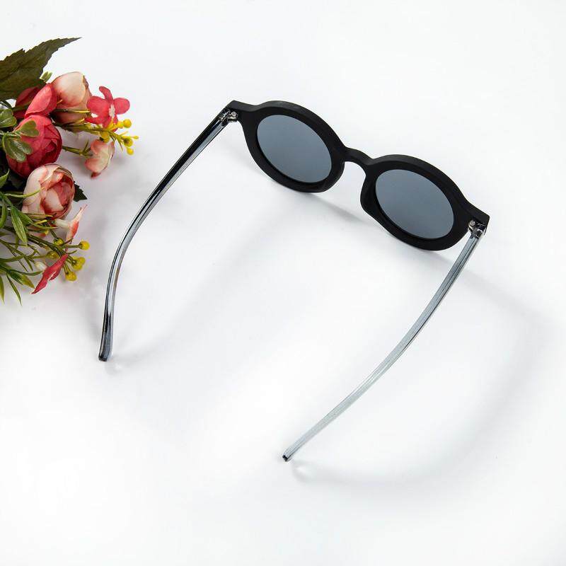 Kids ANTI-UV Sunglasses Boys Girls Eye Glasses Shades Outdoor Goggles Eyewear
