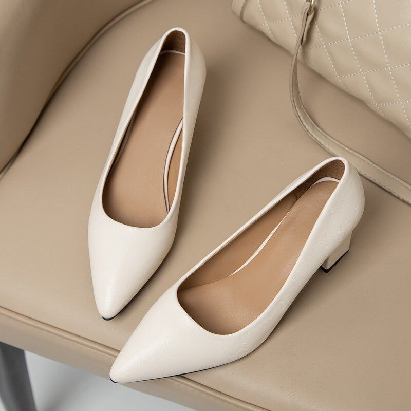  QiaoYiLuo New Korean version work simple fashion high heels pointed toe thick heel shallow mouth single shoes women 