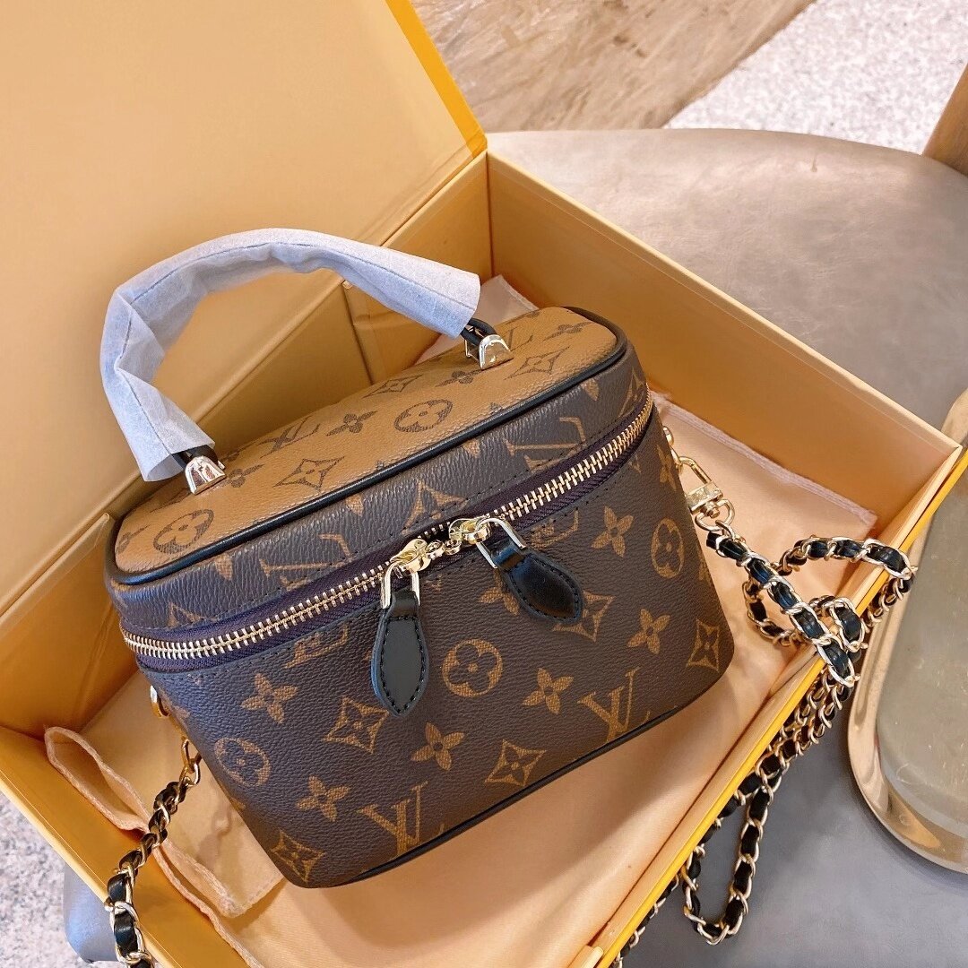 LV 2022 New Retro Cosmetic Box Bag Old Flower Bucket Bag Handbag Chain ...