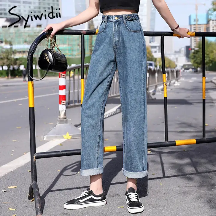 black plus size mom jeans
