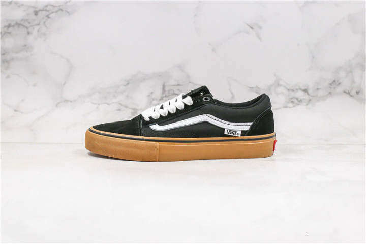 vans old skool running shoes