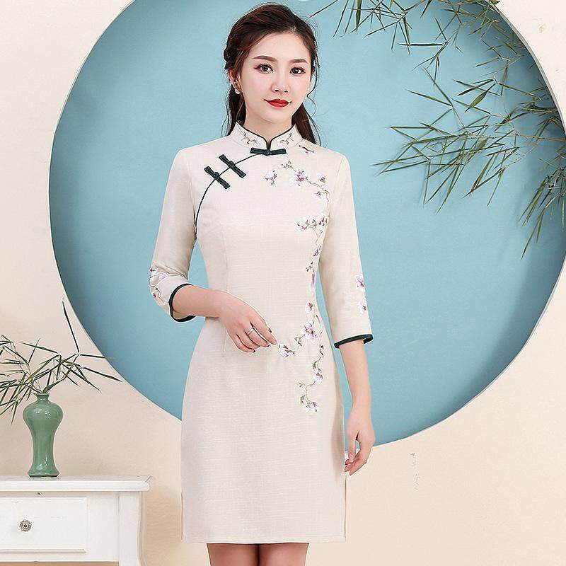 Bordir Cheongsam Perempuan 2019 Musim Semi dan Musim Panas Baru Nasional Angin Katun dan Linen Slim