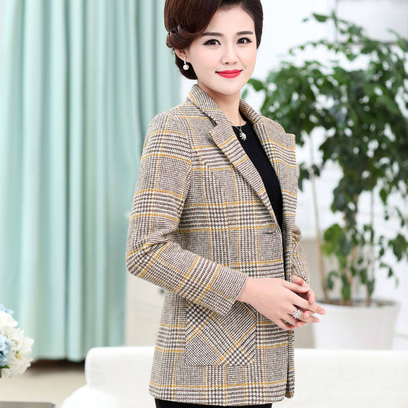 Women's Spring and Autumn Large Size Thin Temperament Woolen Jacket Middle-aged Short Western-style Jacket