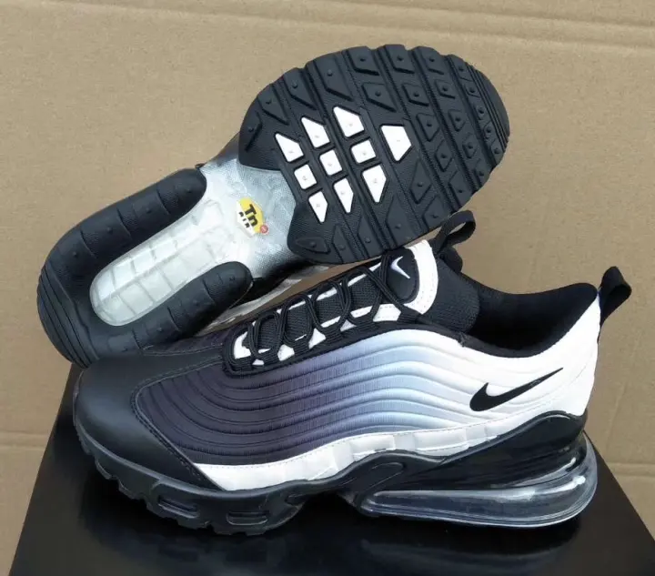 nike air max plus champagnepapi