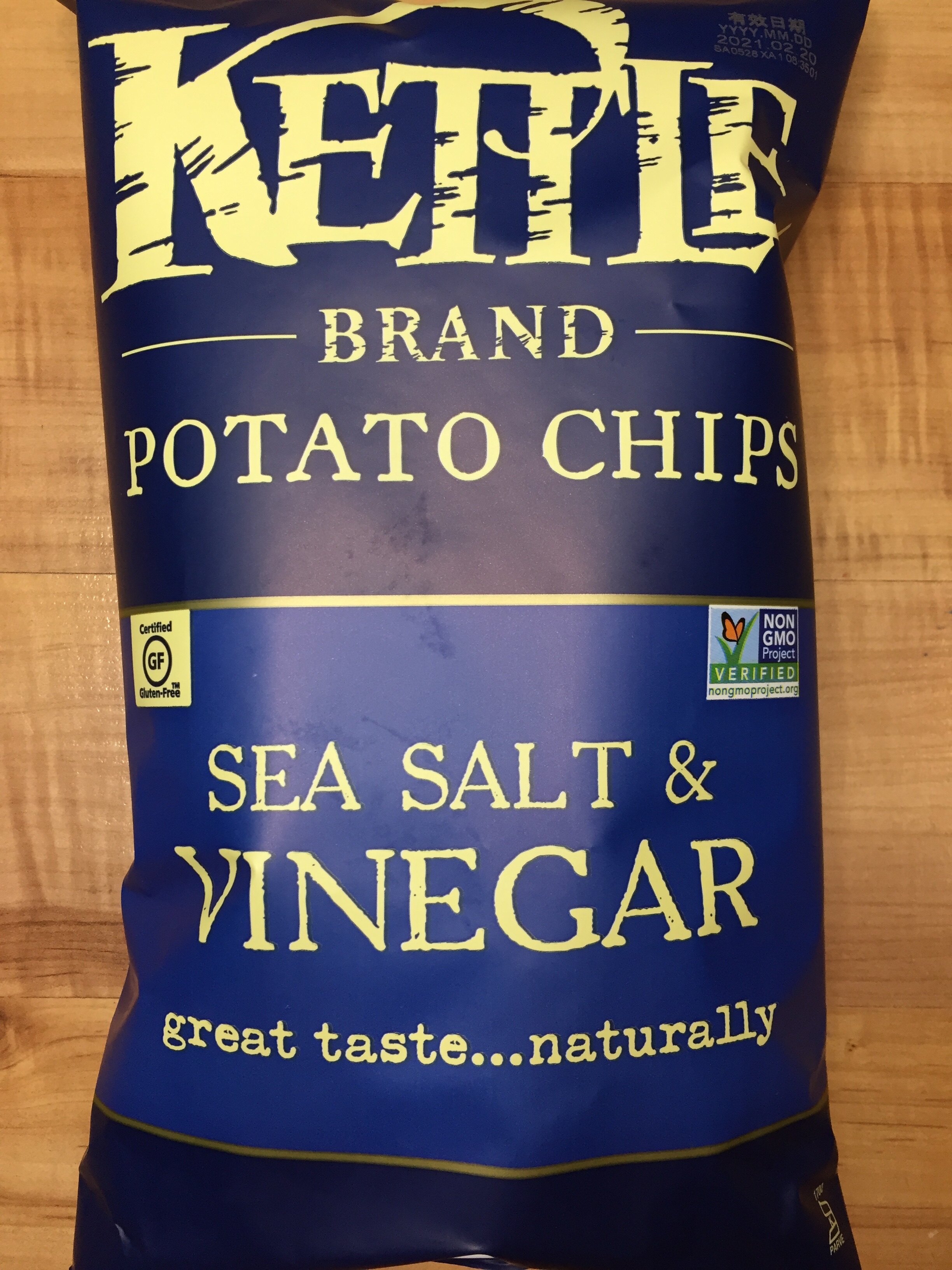 KETTLE Potato Chips Sea Salt & Vinegar 141g - USA | Lazada