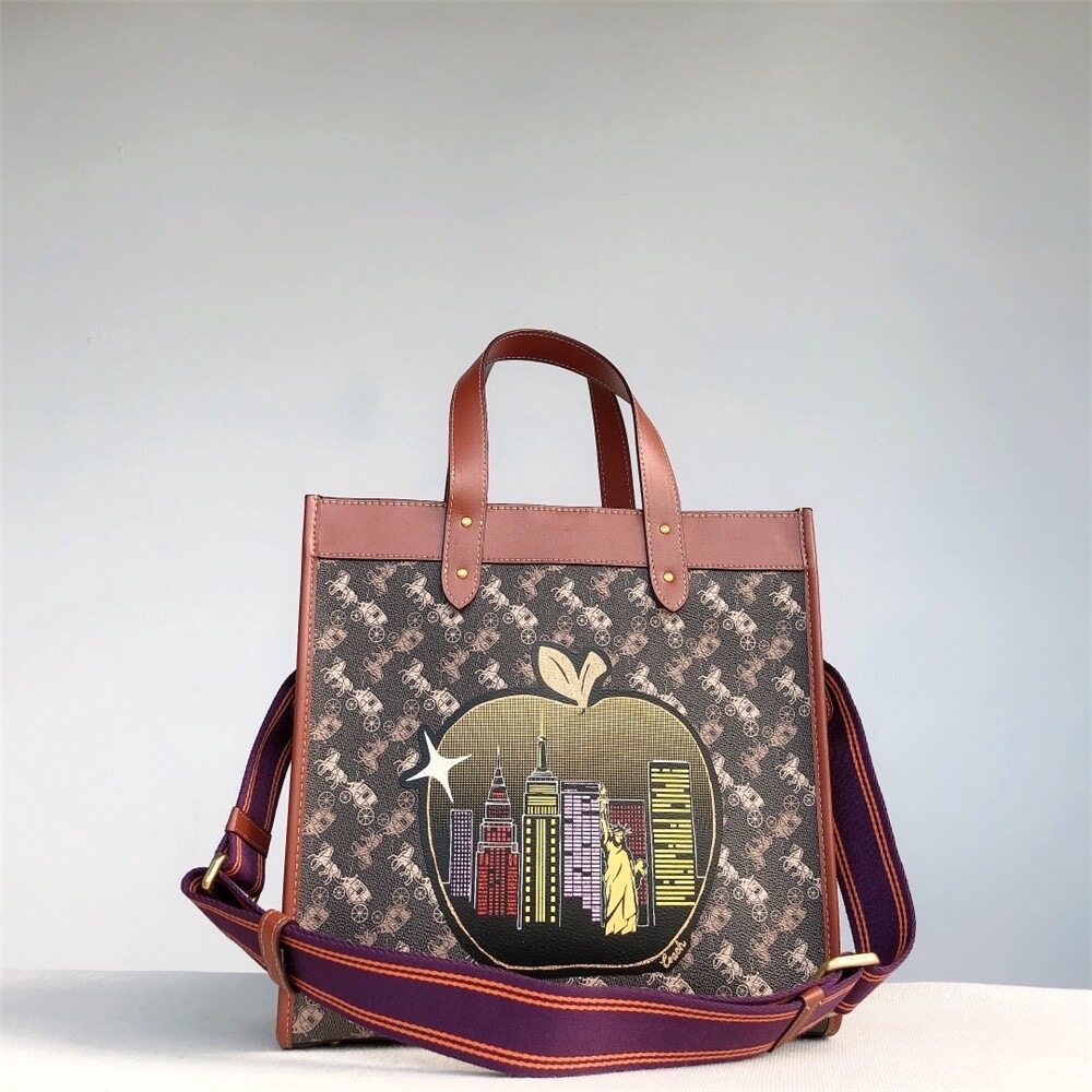 c0776 coach