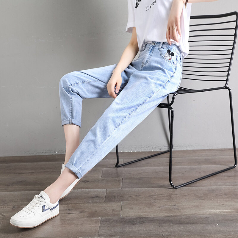 vintage destroyed jeans