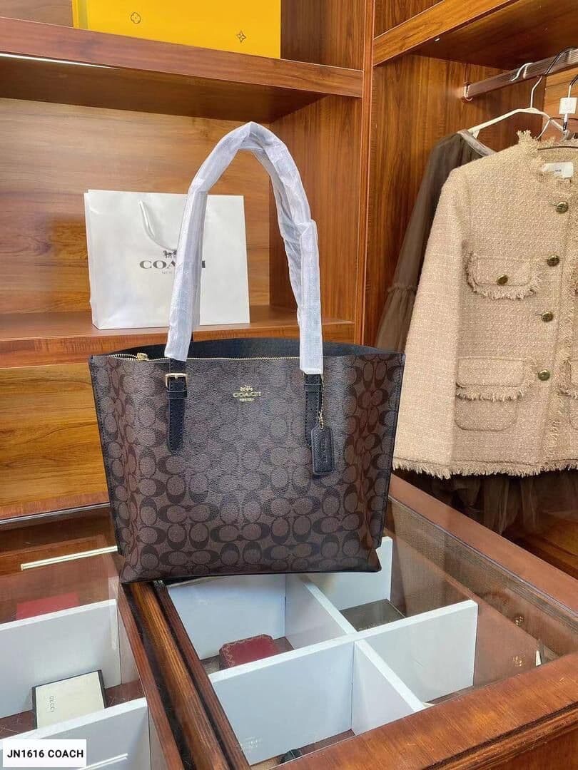 coach tote bag