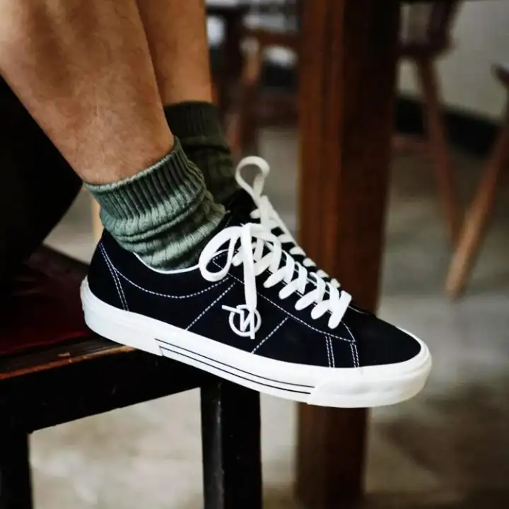 vans style sid