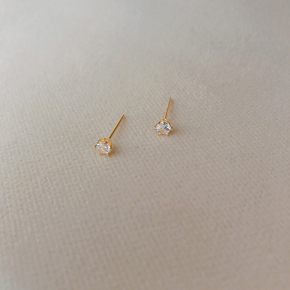 Khuyên Tai Đính Đá Zircon Tinh Tế Phong Cách Hàn Quốc Cho Nữ Khuyên Tai Tròn Nhỏ Đơn Giản Cho Nữ Trang Sức Thời Trang