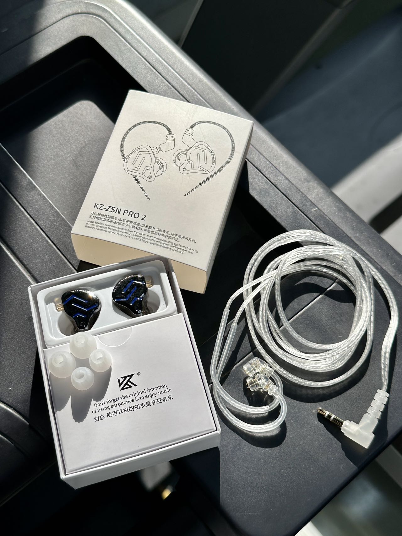 KZ ZSN PRO 2 in-ear headphone dynamic iron high fidelity quad core 