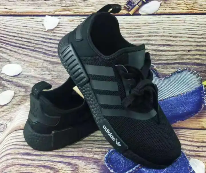 nmd r1 unisex